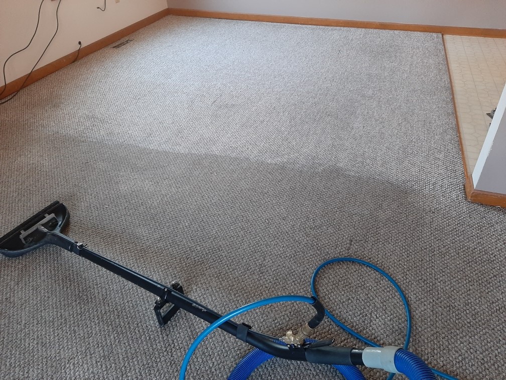 Rental property carpet cleaning in Schererville