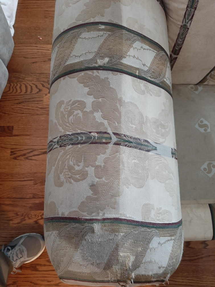 Sofa upholstery cleaning in Hammond